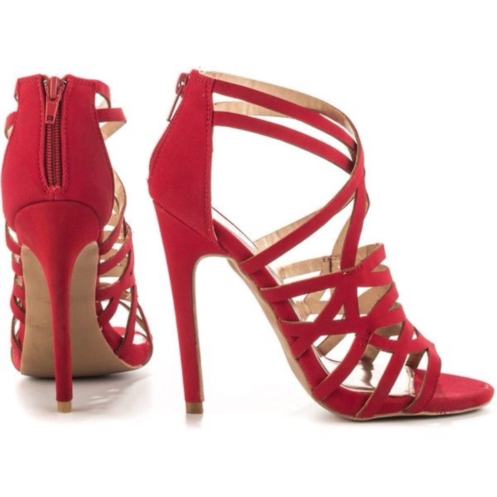Qupid Felicia Nubuck Dark Red Heels size 5.5 NWT